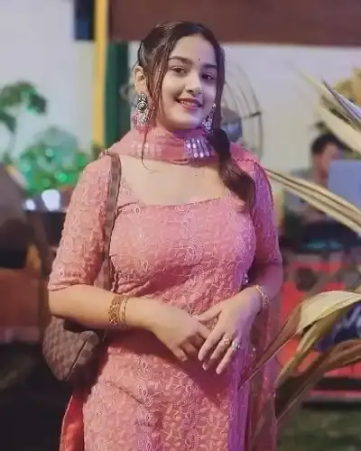 Call Girls Chandausi Cash On Delivery